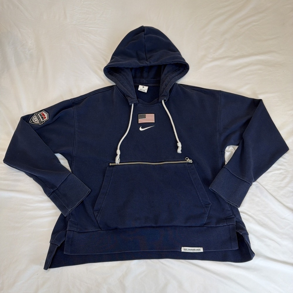 Nike Team USA Basketball Pullover Center Swoosh‎ Standard Issue Hoodie Small